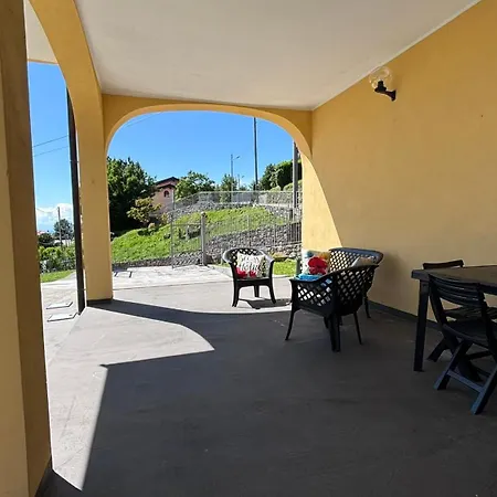Διαμέρισμα La Casa Gialla Colle Brianza