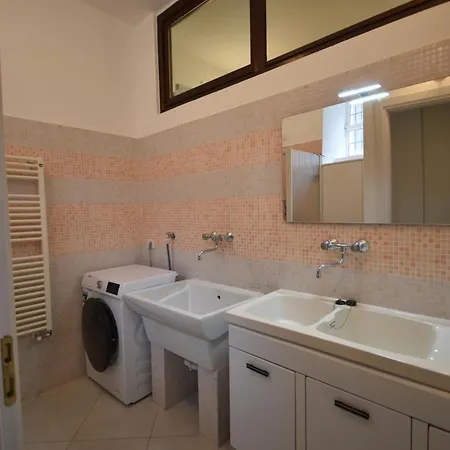 Lejlighed La Casa Gialla Colle Brianza