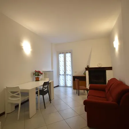La Casa Gialla *